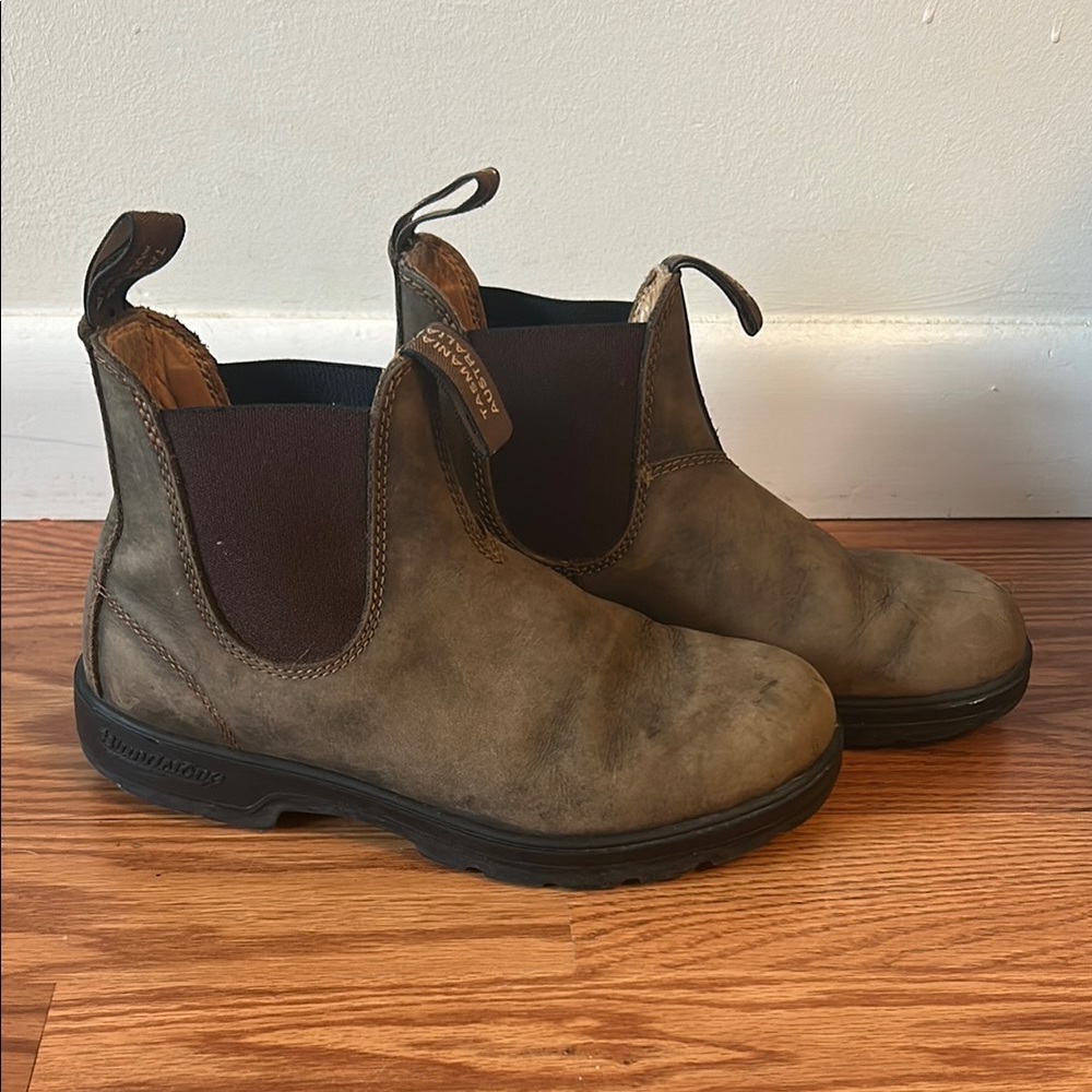 Blundstone #585 Women’s Classic Chelsea Boots - Rustic Brown, AUS 5 / US 8